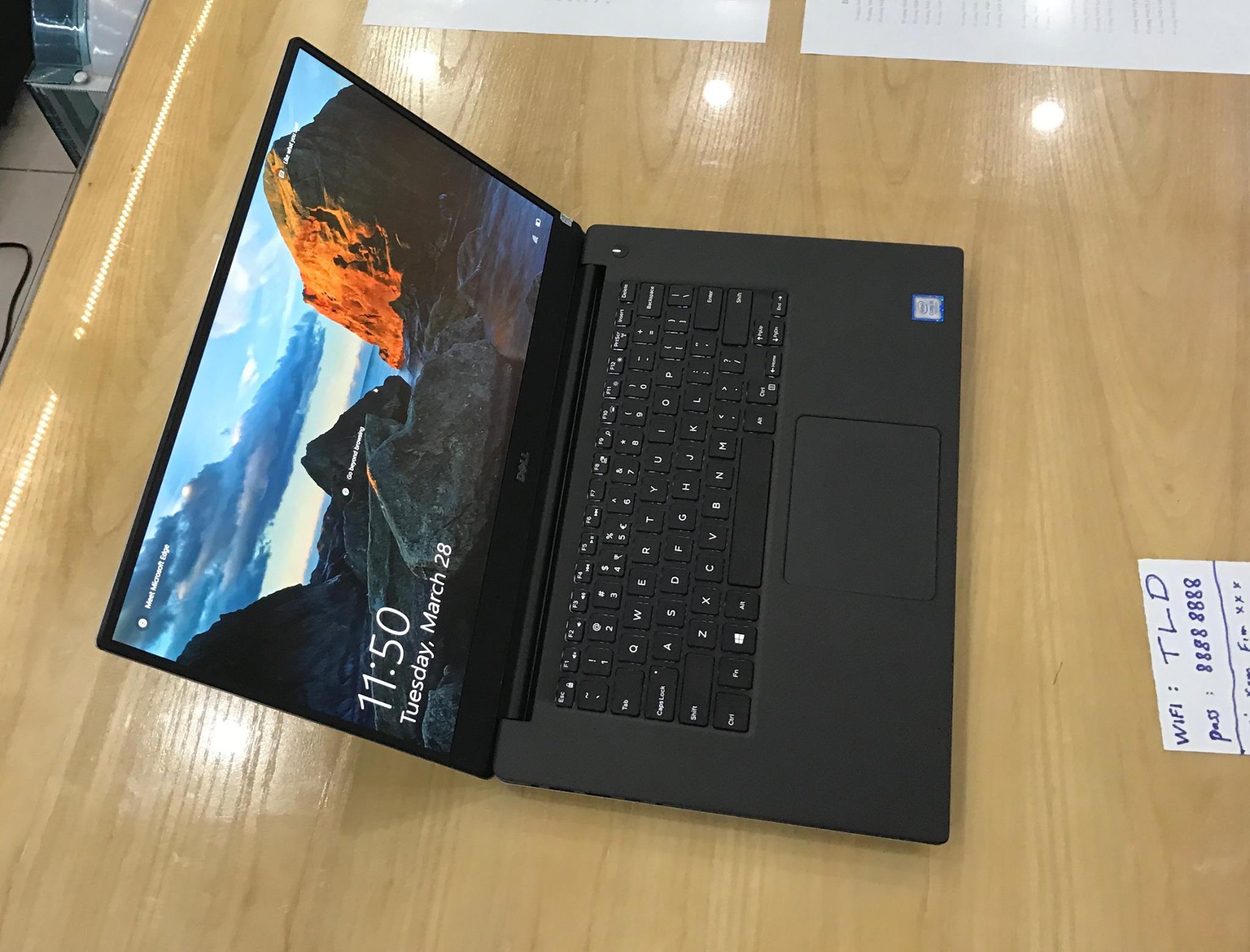 Laptop Dell XPS 9560 2017-1.jpg